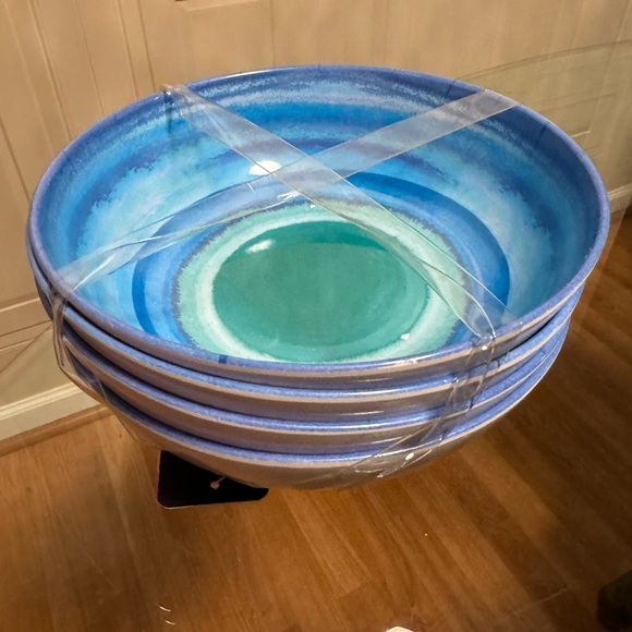 - - Brand New Set Of 4 Pcs Melamine Bowls Salad Bowl 7.5” - Picture 3 of 6